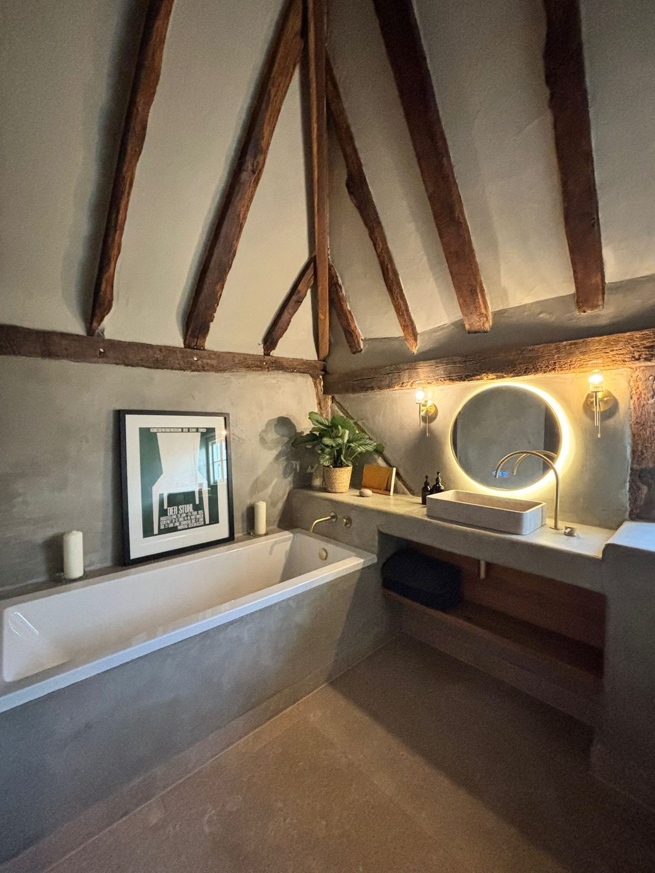 Oak roof timbers above the bath and vanity – Bramble Farmhouse bathroom renovation, Wye, Kent
