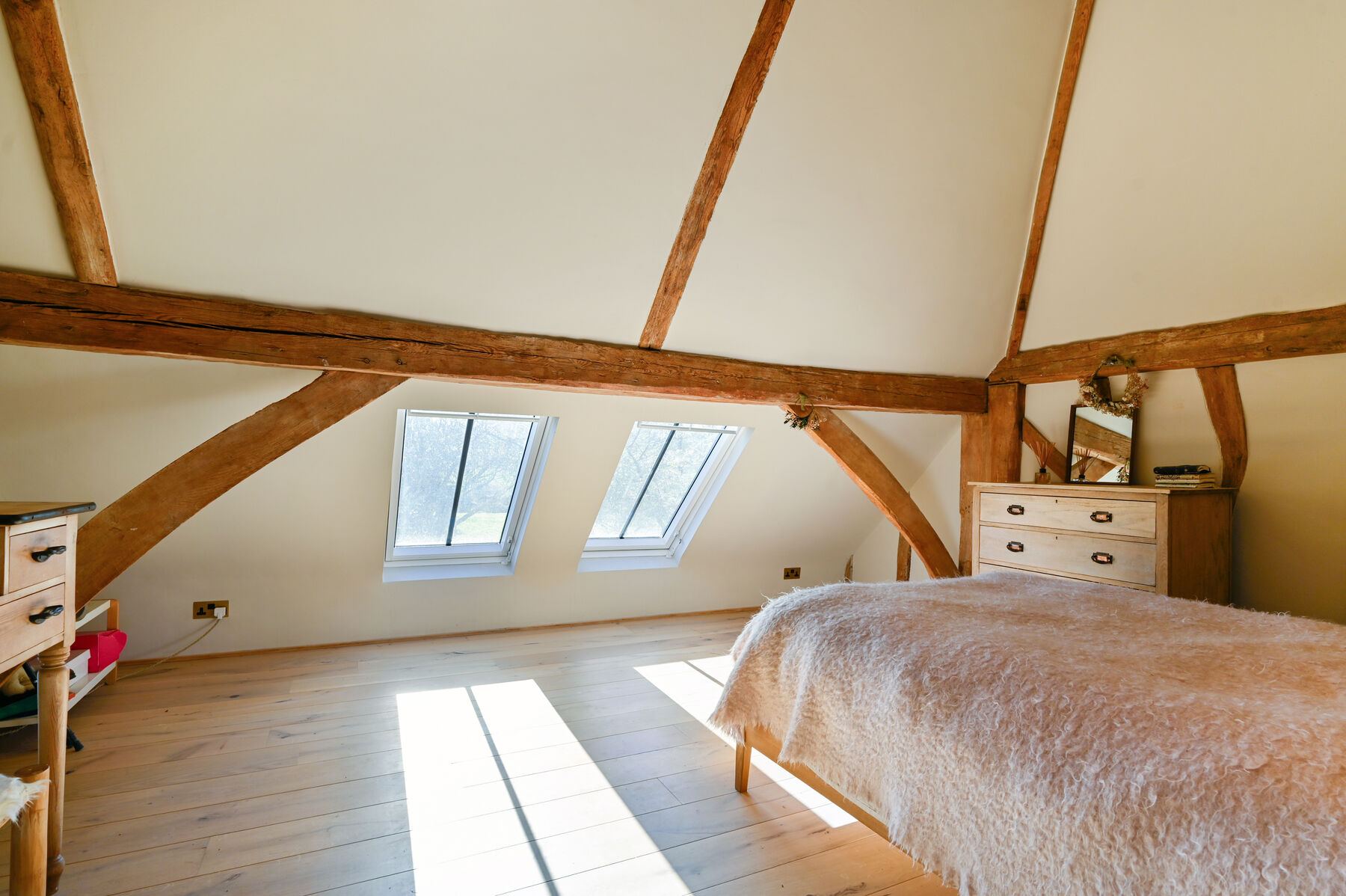 The Kent Barn – USFEW, Kent