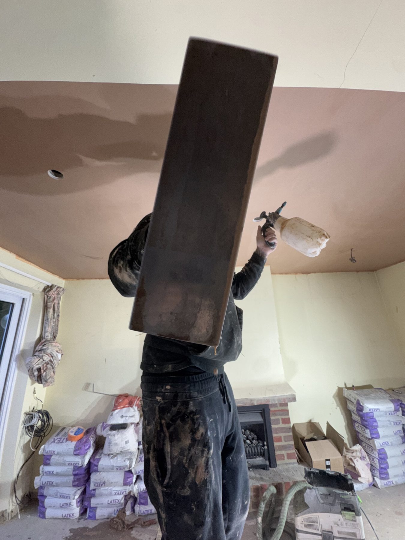 Fitting a new ceiling beam – USFEW, Kent
